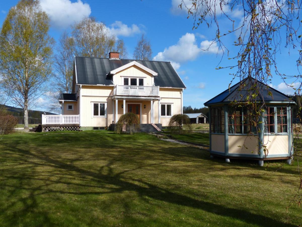Ferienhaus Bjoerkebo Stöllet エクステリア 写真