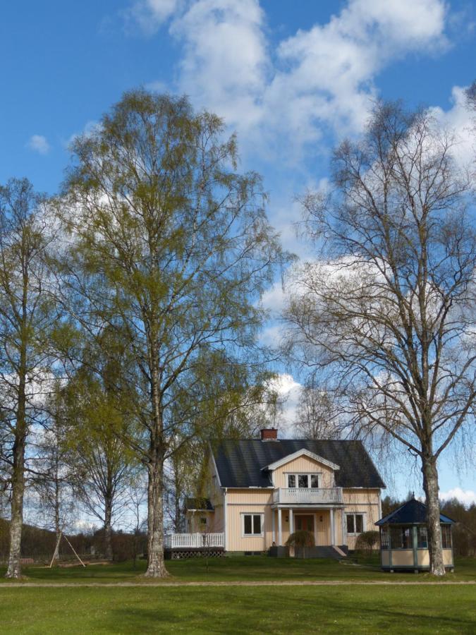 Ferienhaus Bjoerkebo Stöllet エクステリア 写真